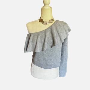 🇺🇸 🌻 Forever 21 One Shoulder Gray Fleece Sweater